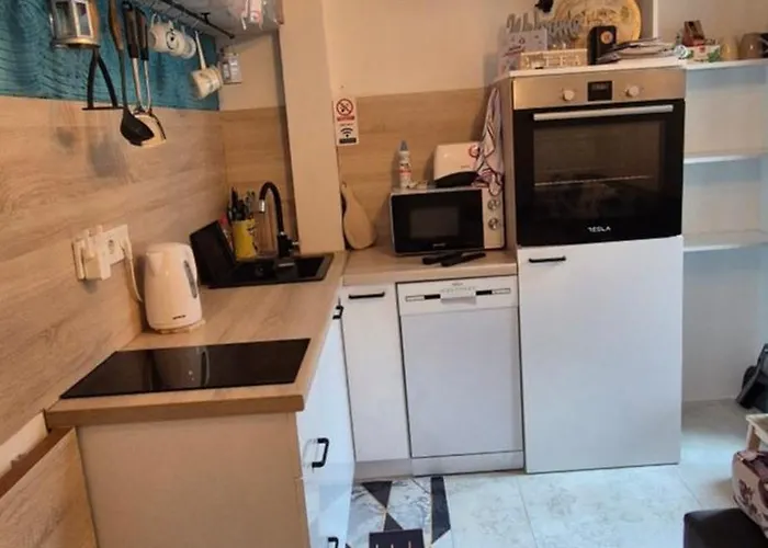 Old Post Office With Free Parking Апартаменты *